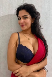 Resmi Nair Body Painting (2025) App Video (2025)